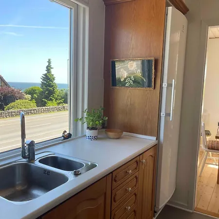 Charming House With Sea View And Large Plot 度假居 Sandkås